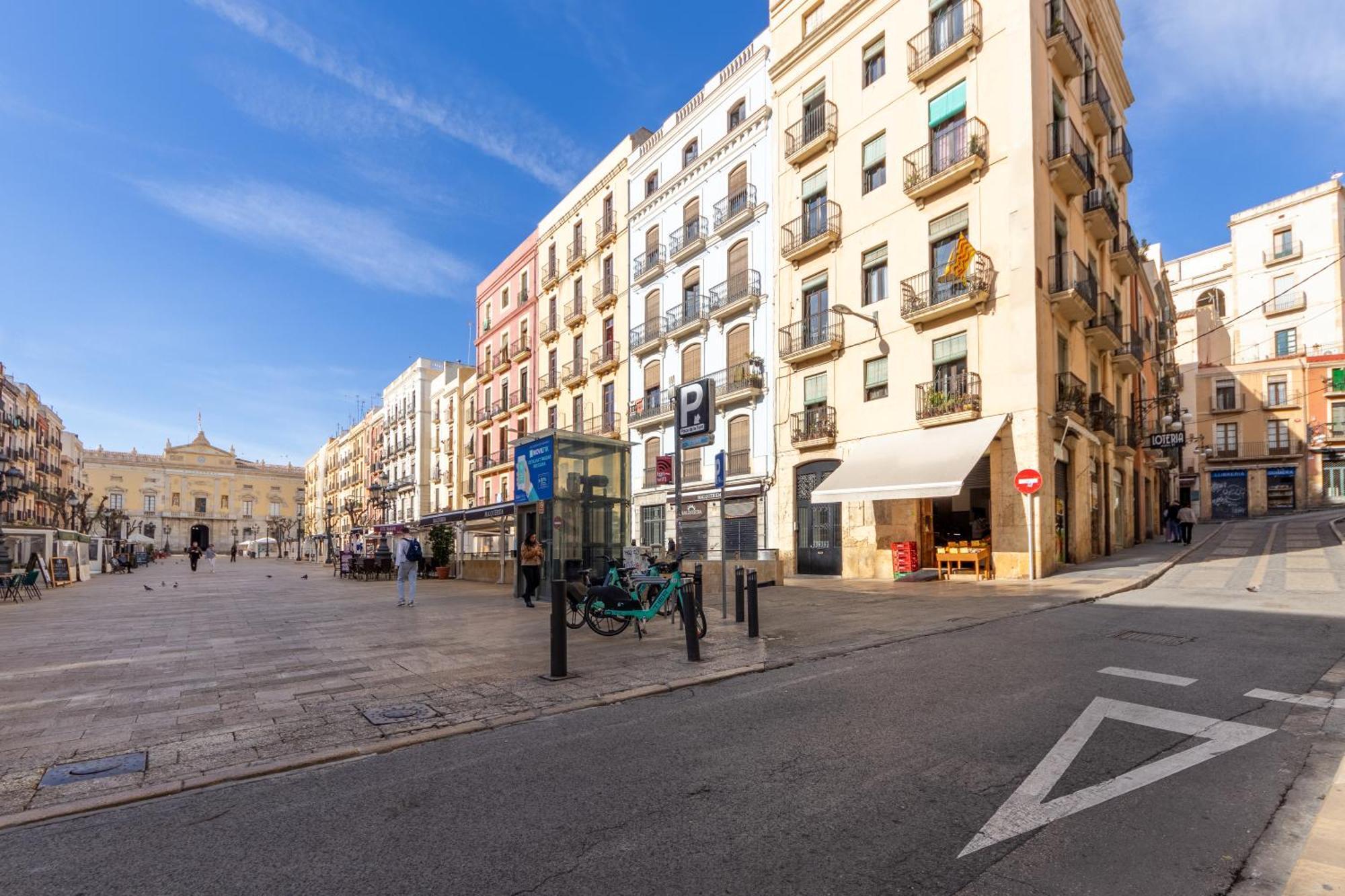 Grooovy Duplex Amb Terrassa Apartment Tarragona Luaran gambar